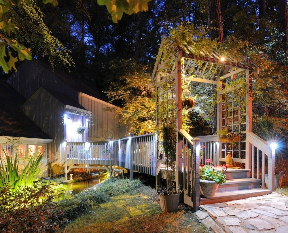 Majestic Landscape Lighting Design, Landscape Architecture Service and Installation