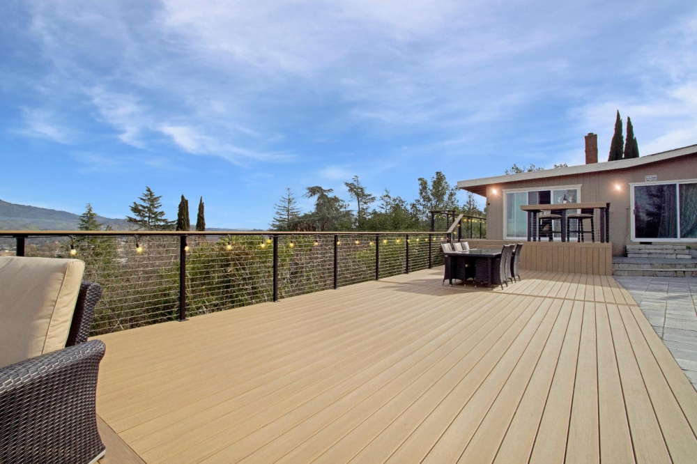 Contra Costa Decks LLC