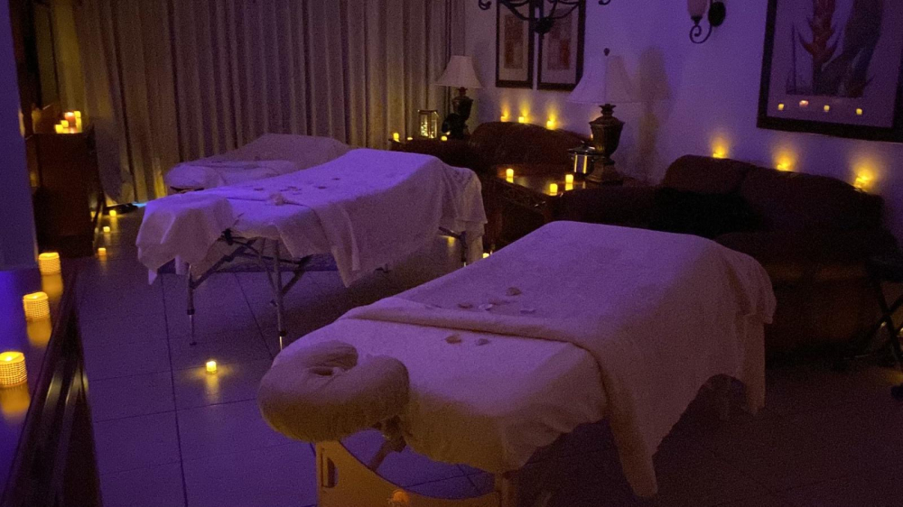 The Ultimate Touch Professionals Mobile Spa Services, LLC