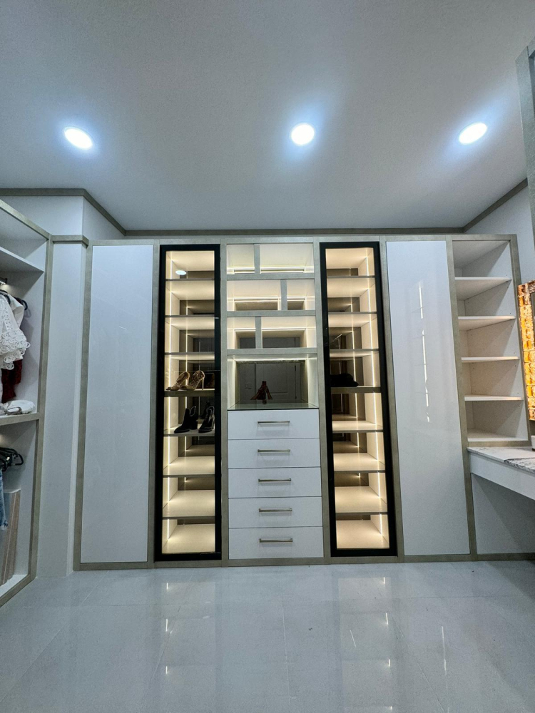 VelArt Designer Kitchens & Baths