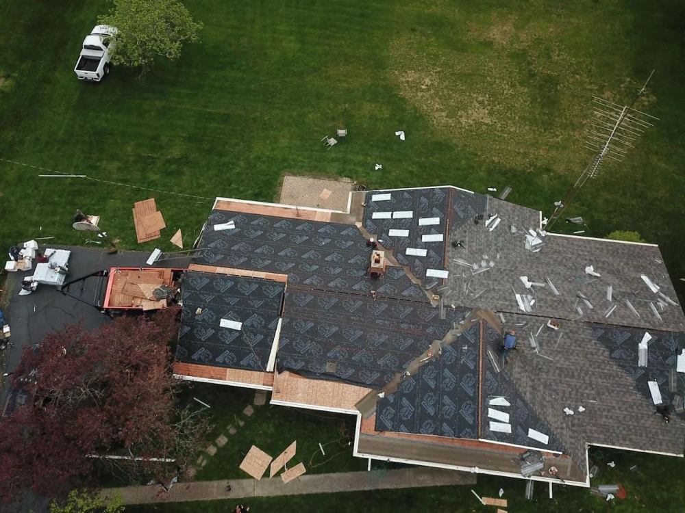 Black Bear Roofing & Exteriors