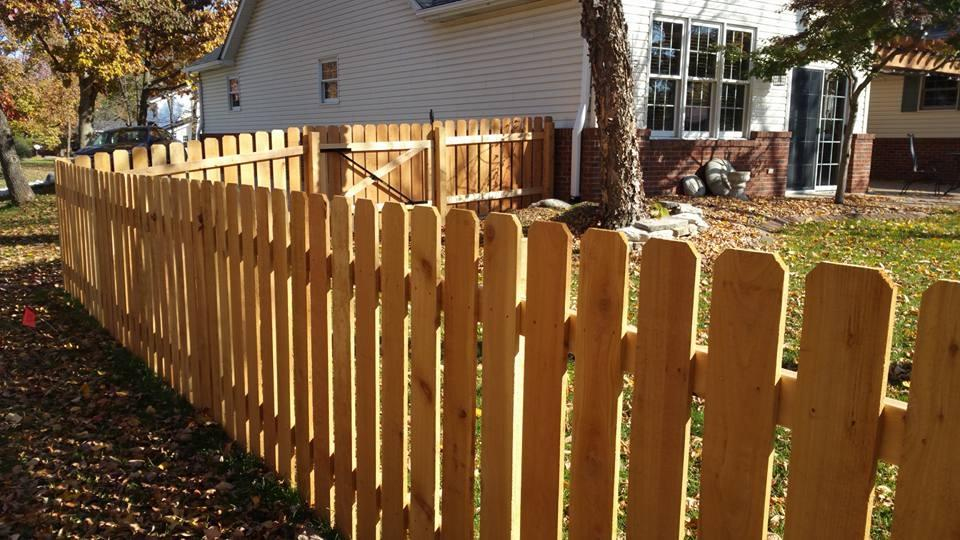Makic Fence and Deck LLC
